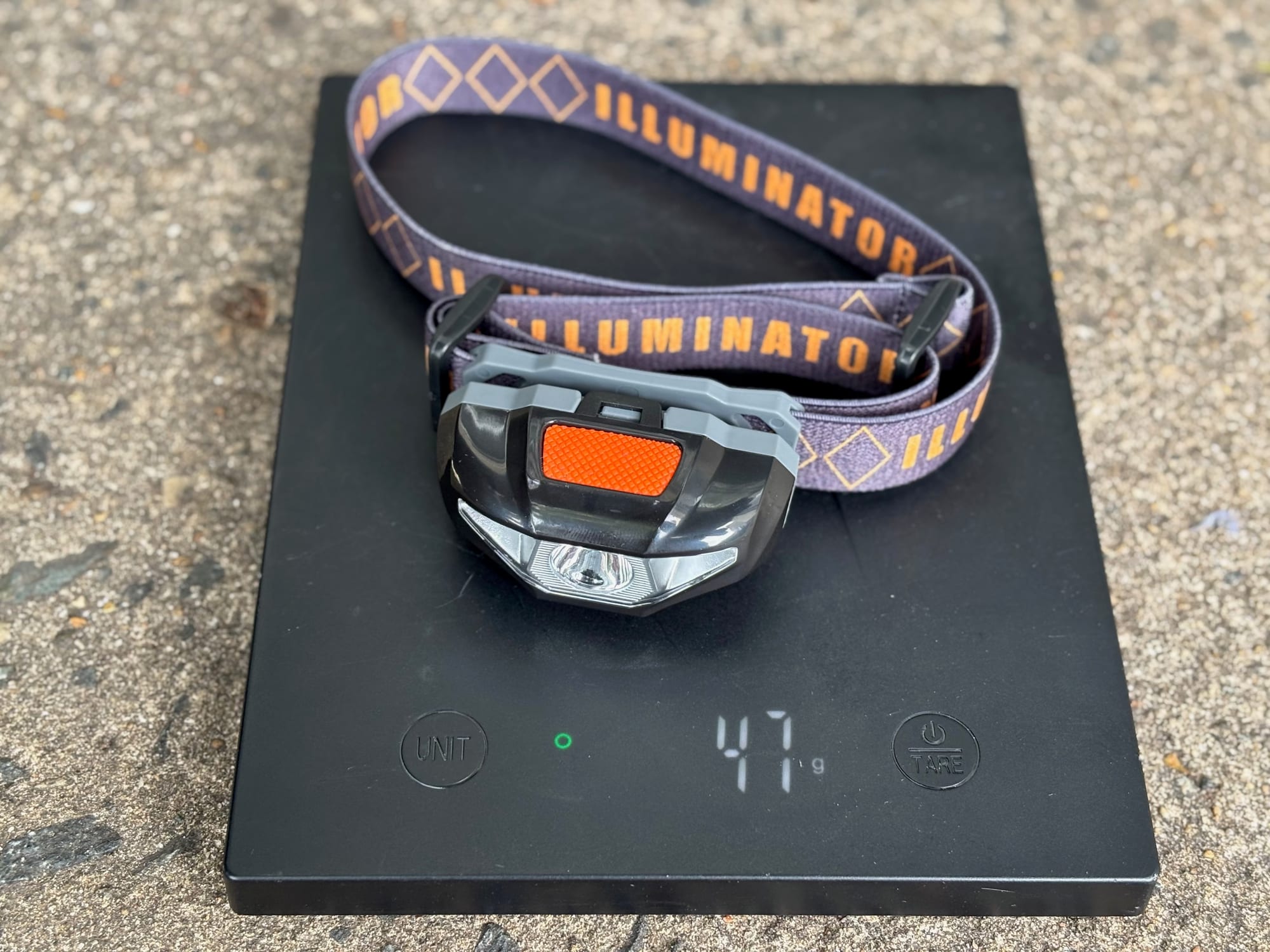 The Kings Illuminator head torch on the scale at 47 g