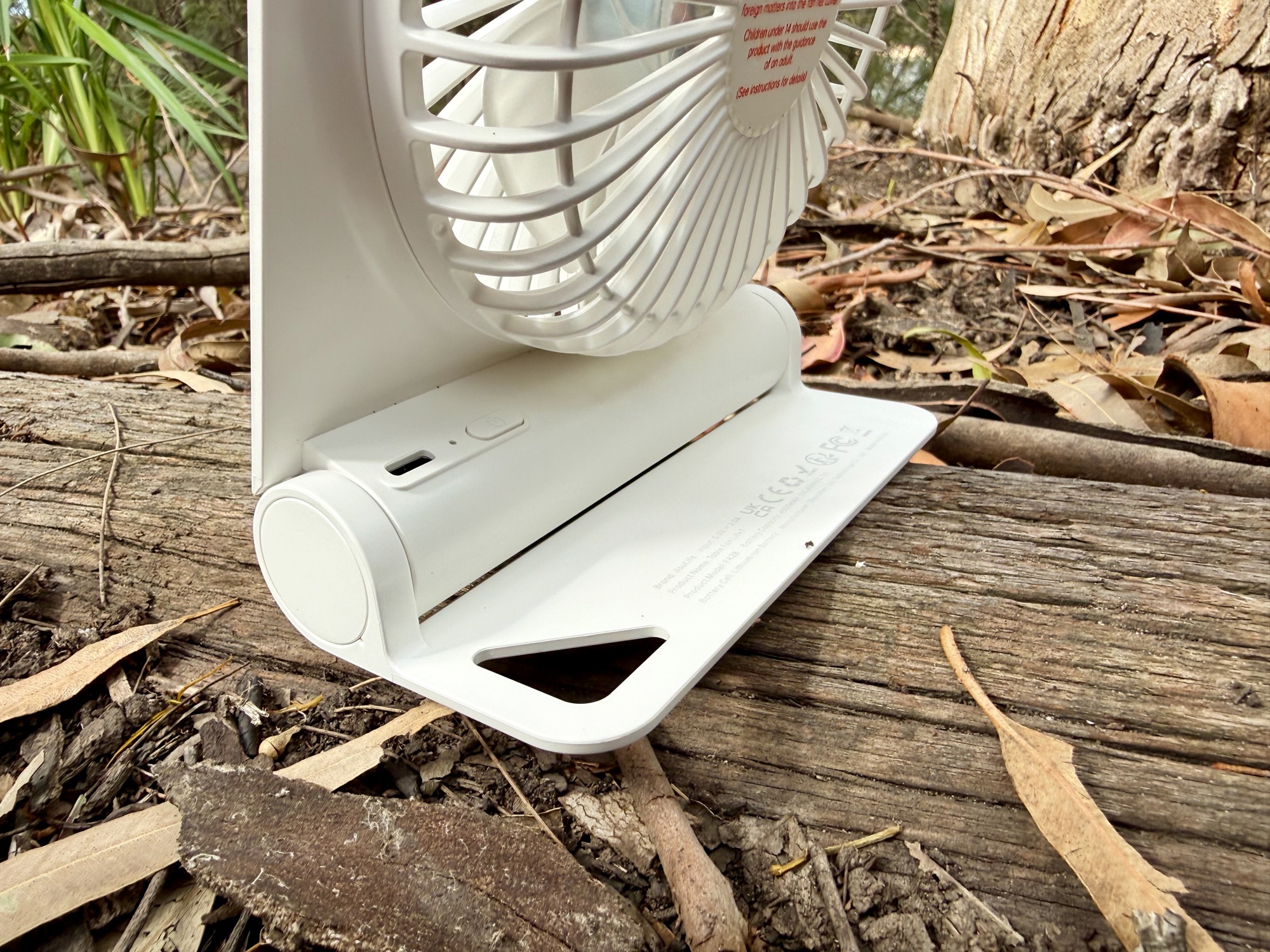 The base of the JisuLife Table Fan Life3 with its USB-C port