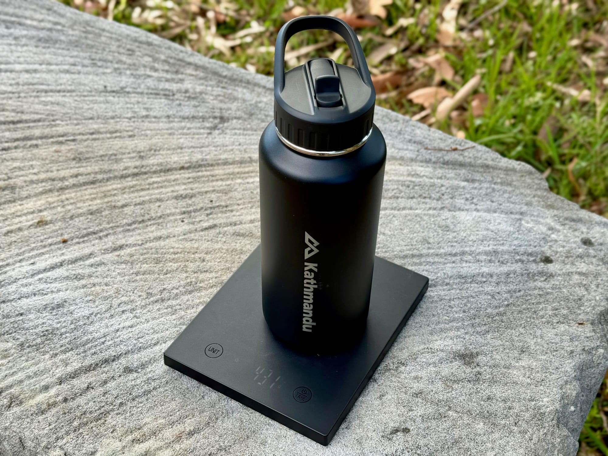 The Kathmandu Straw Lid Insulated Bottle on the scale at 431 g