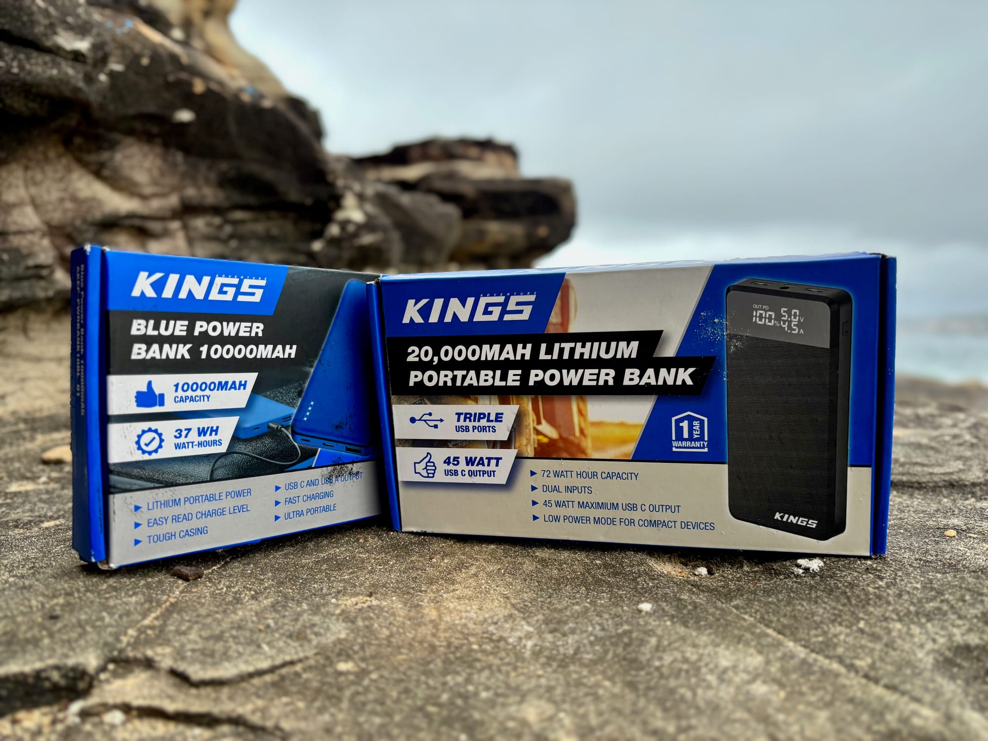 The Kings 20,000mAh power bank box next to the box of the Kings 10,000mAh power bank