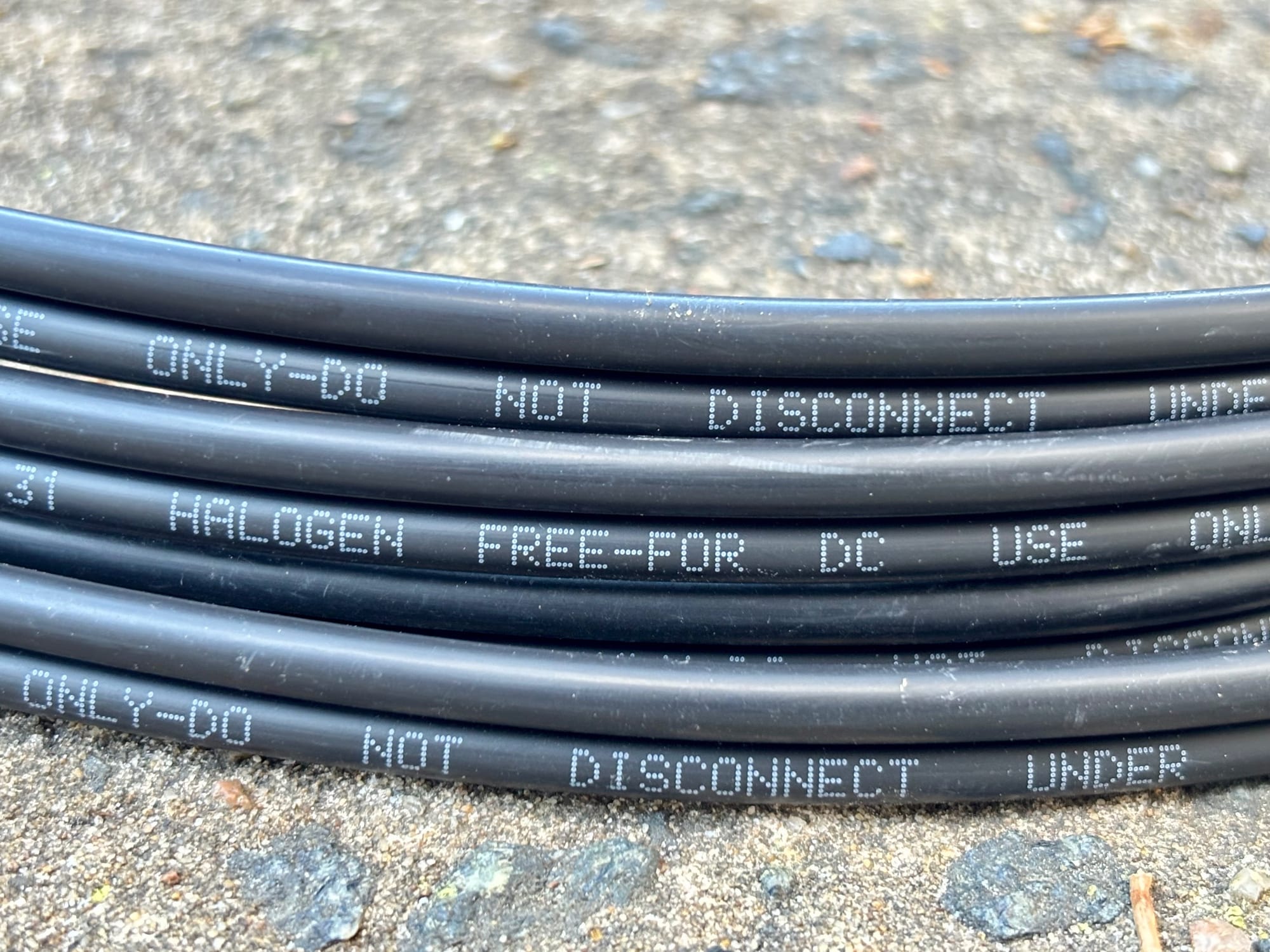 The print on the Kings extension lead: for DC use only, do not disconnect under load