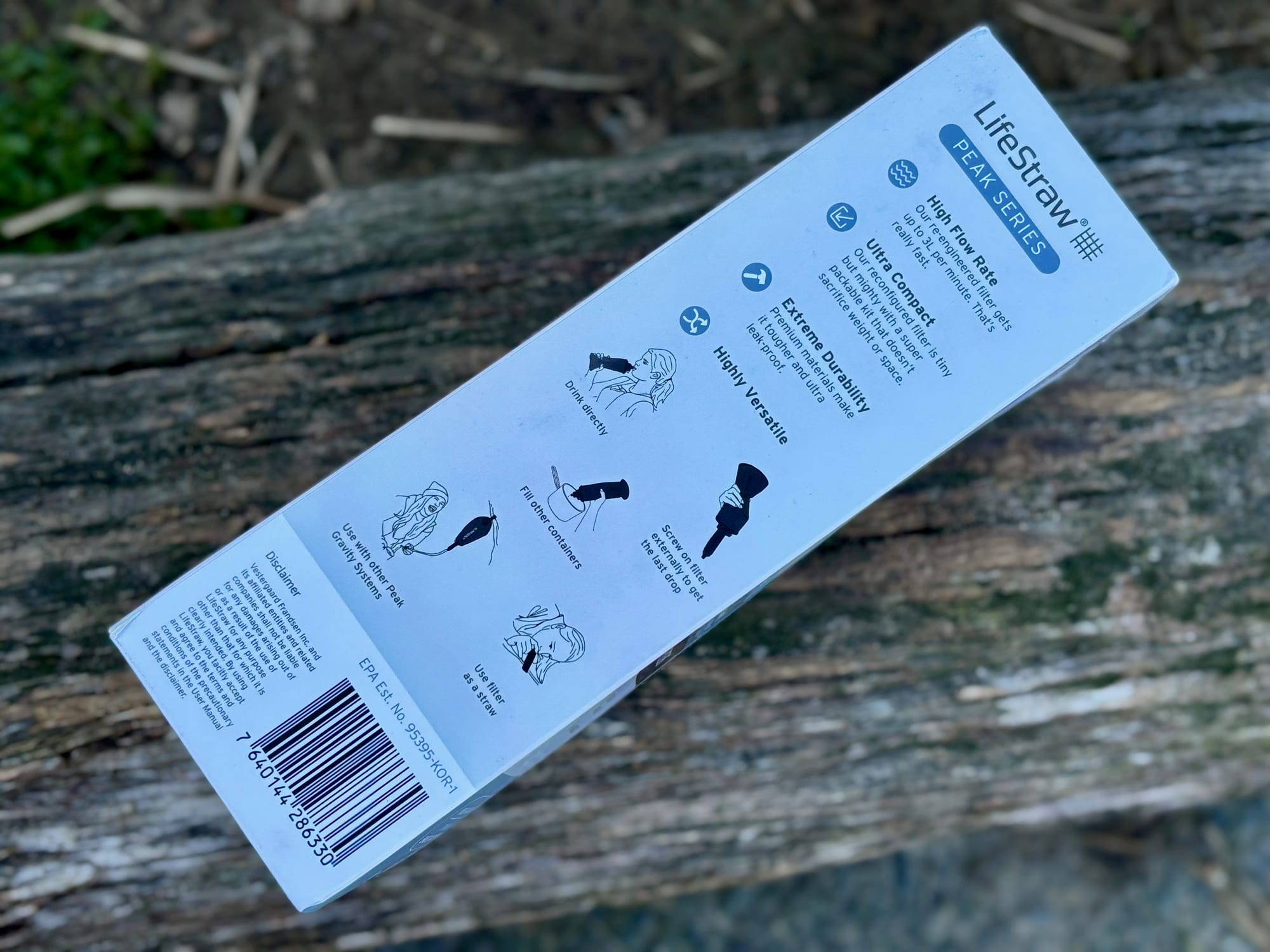 The ways to use the LifeStraw Peak Squeeze shown on the side of the box