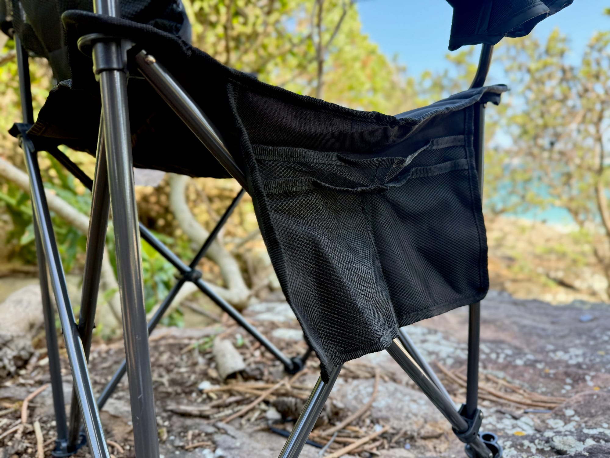 The side pocket organiser of the Getaway Deluxe