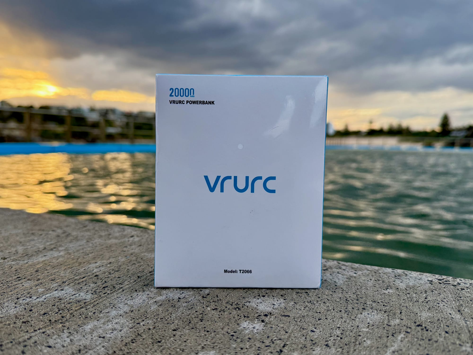 The white VRURC 20000 power bank box, model T2066