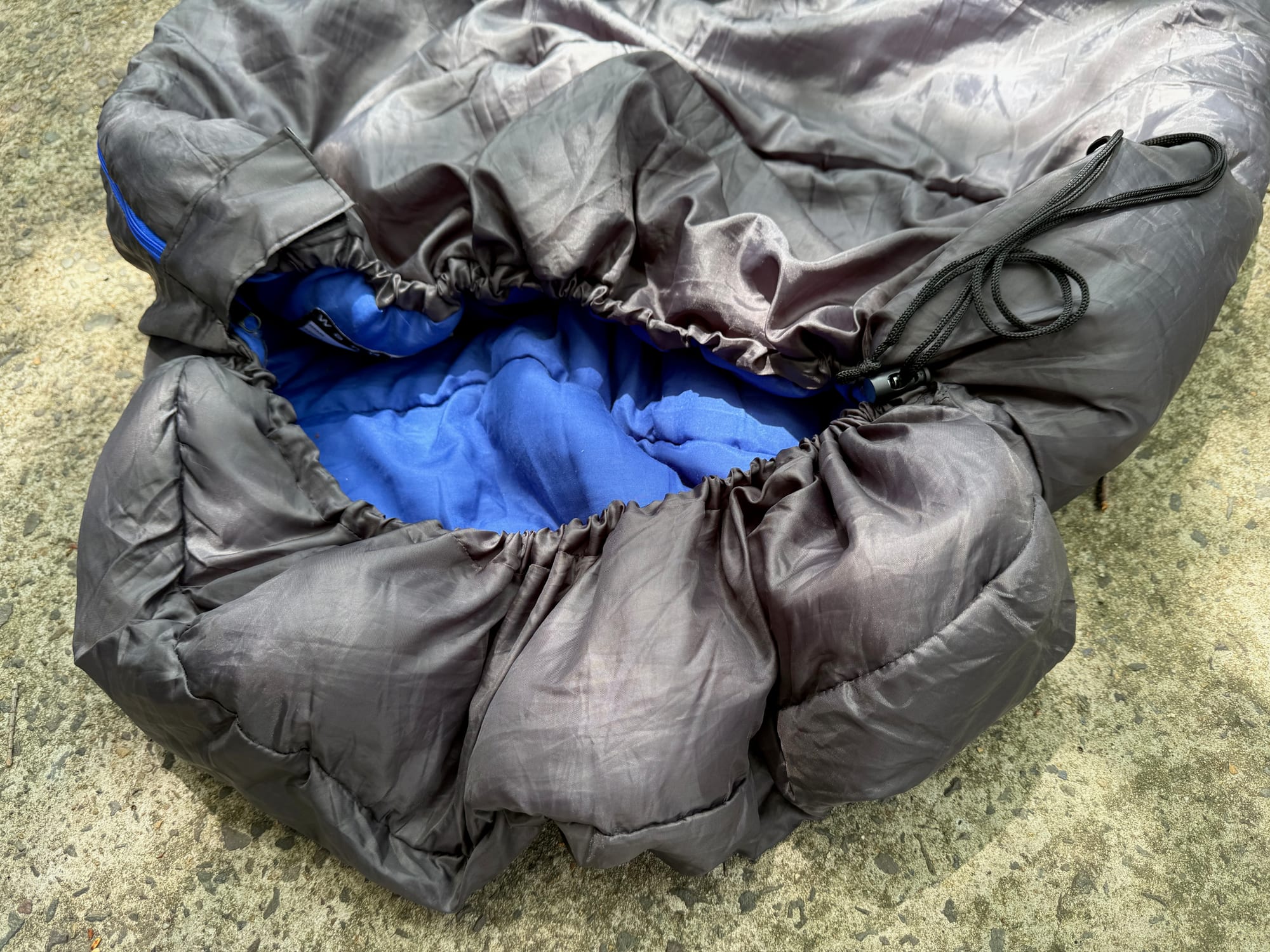 The Wanderer sleeping bag hood with the drawstring pulled tight