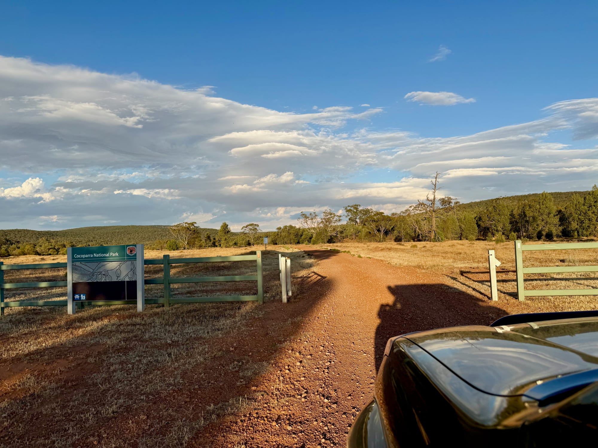 The gate and sign at the entrance to Cocoparra National Park