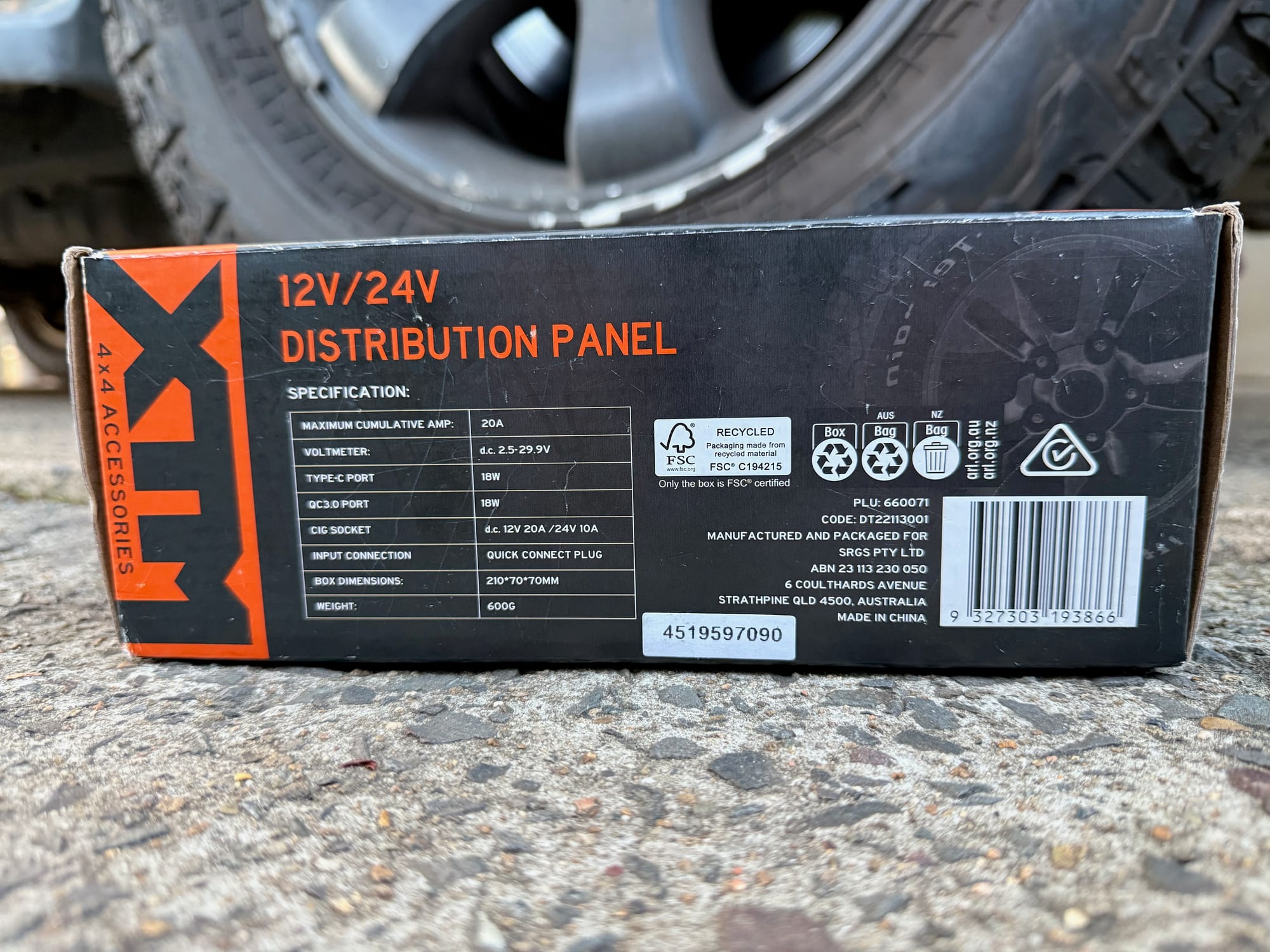 The specifications printed on the box of the XTM 12V/24V Distribution Panel