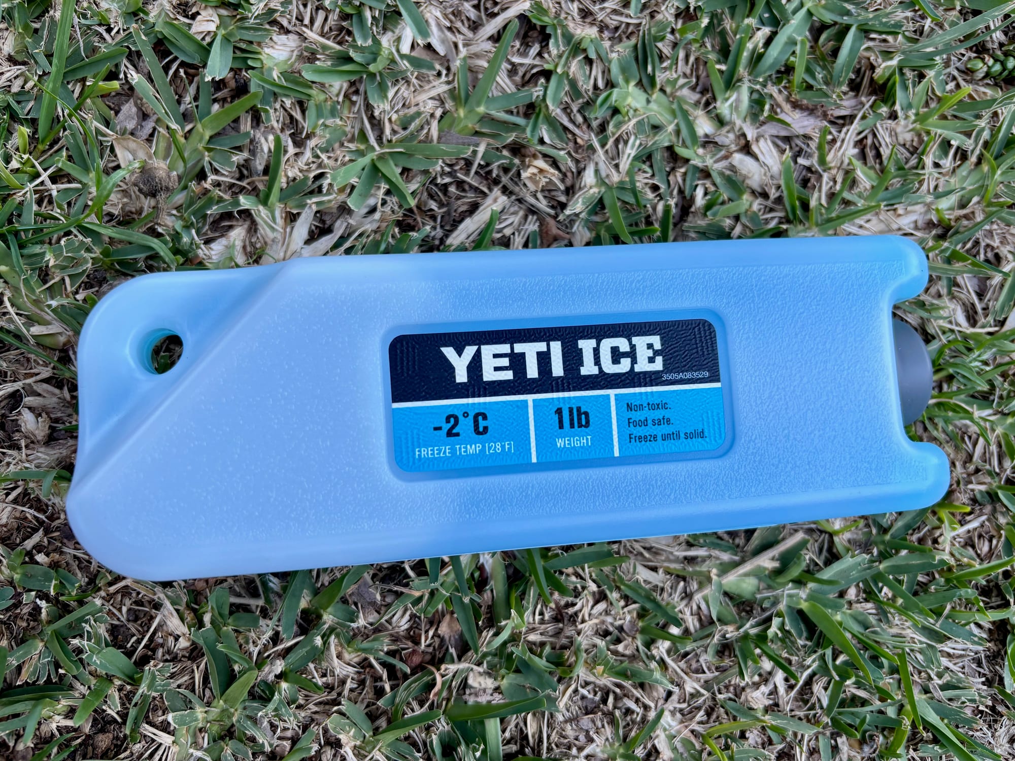 The label on the YETI Ice Block: -2°C freeze temp, 1 lb, non-toxic, food safe, freeze until solid