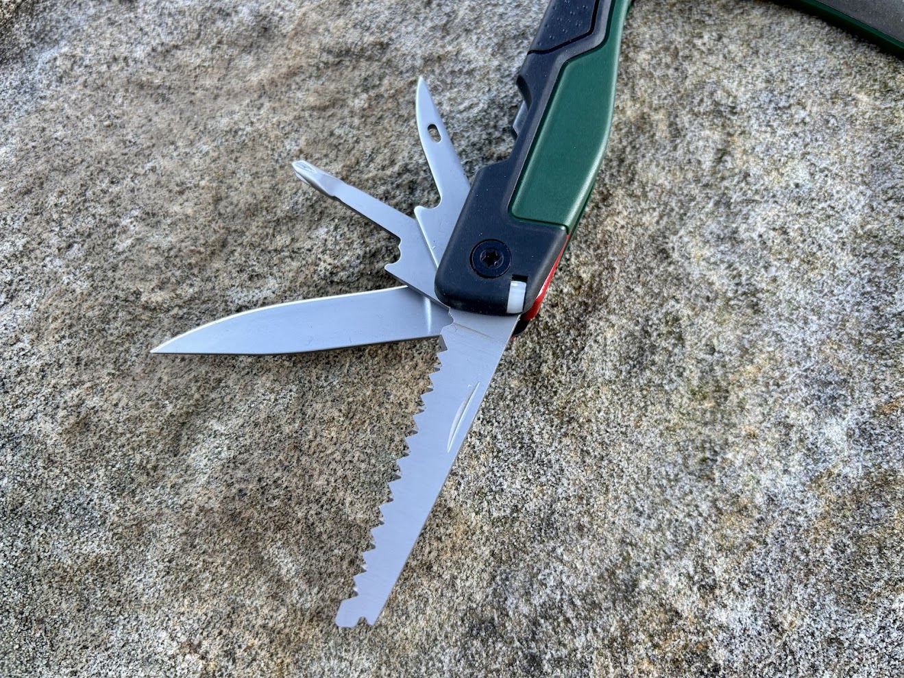 Bosch 16-in-1 Multi-tool Review | AdventureKit