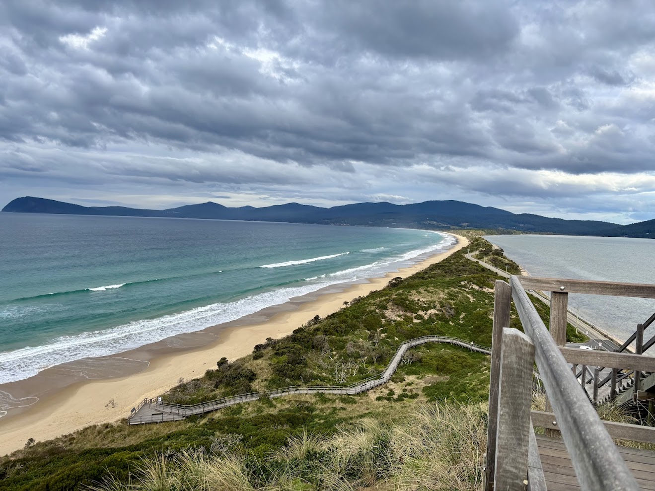The beach and the Neck from the Truganini Lookout stairs
